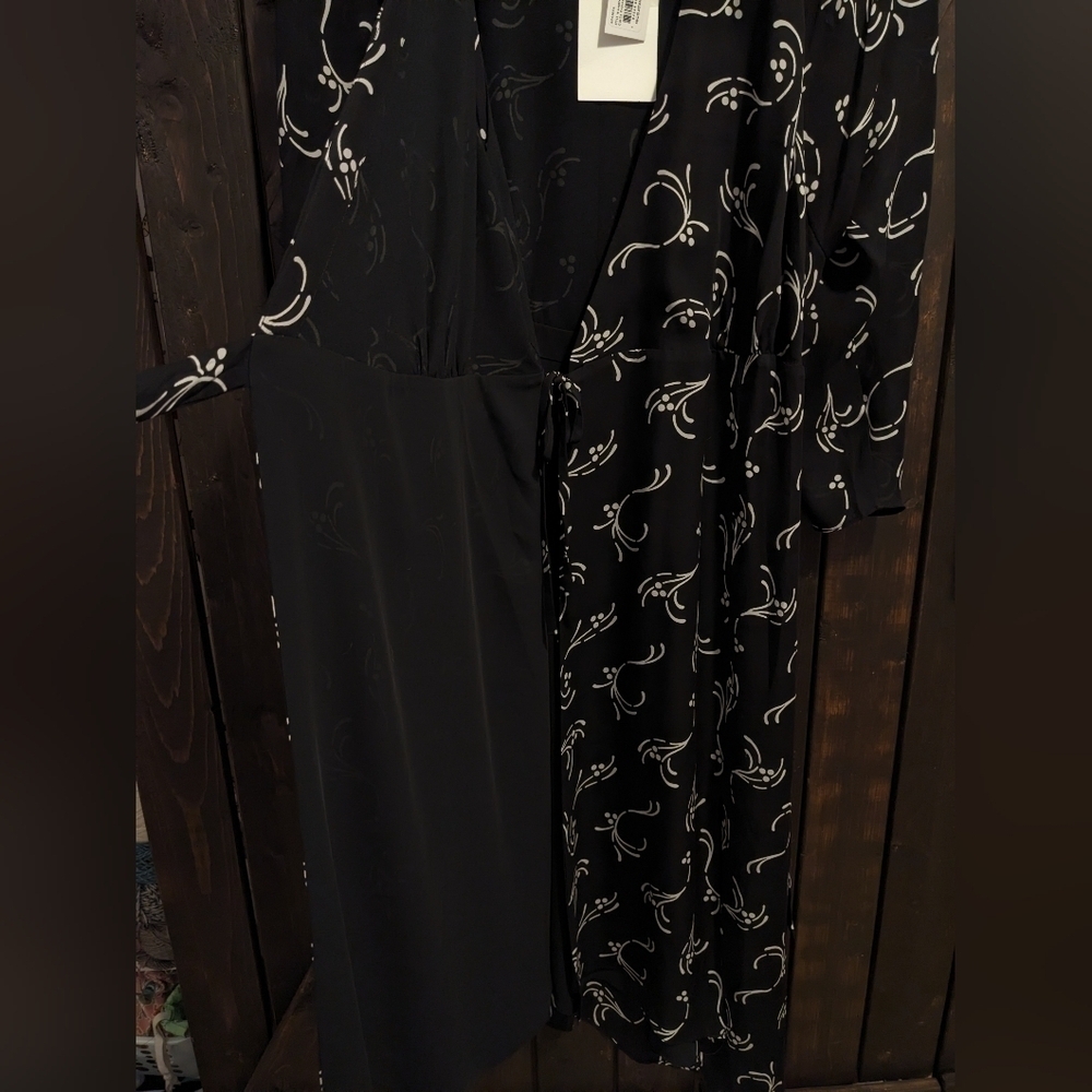 Joie Asymmetrical wrap dress. Size S - Picture 5 of 9